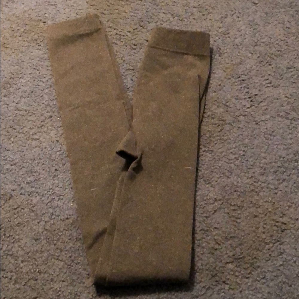 Gray leggings